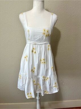 Urban Outfitters White Embroidered Daisy Sundress